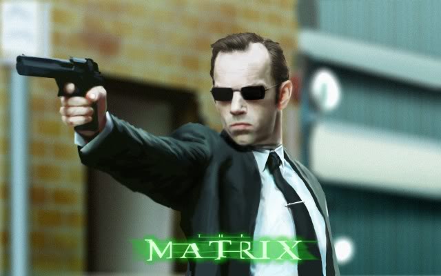 Файл:Agent Smith pistol-grip.jpg