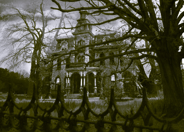 Файл:Hauntedhouse.jpg