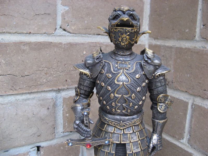 Файл:Real-parade-armour(top).jpg