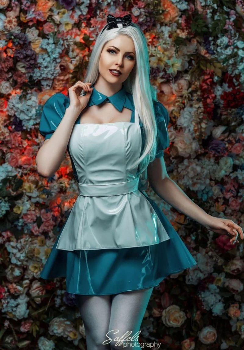 Косплей Алисы в Стране чудес от Maid of Might.jpg