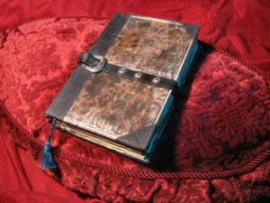 800px-Necronomicon prop.jpg
