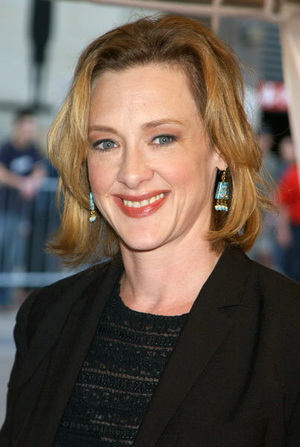 Joan-Cusack.png