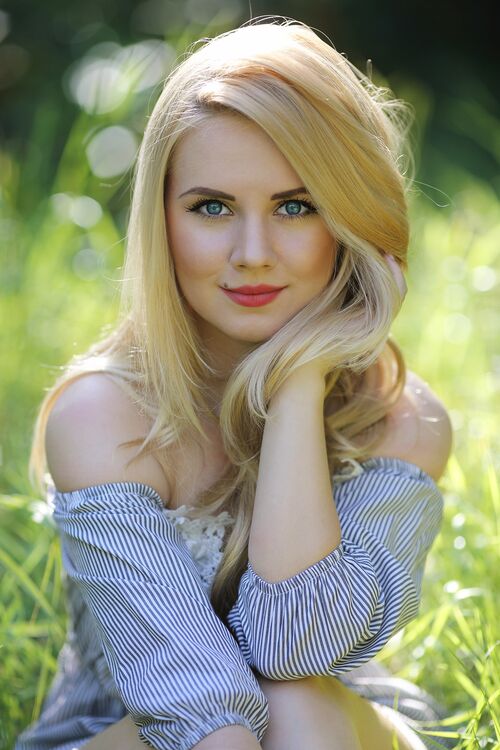 NOT Lola Bunny.jpg